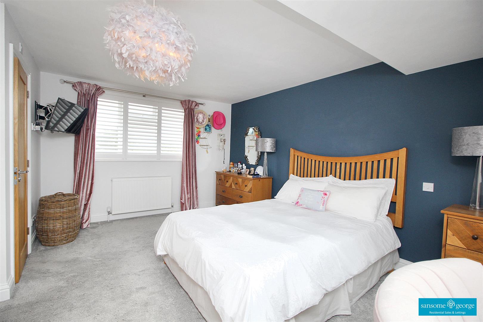 Crescent Road, Tilehurst